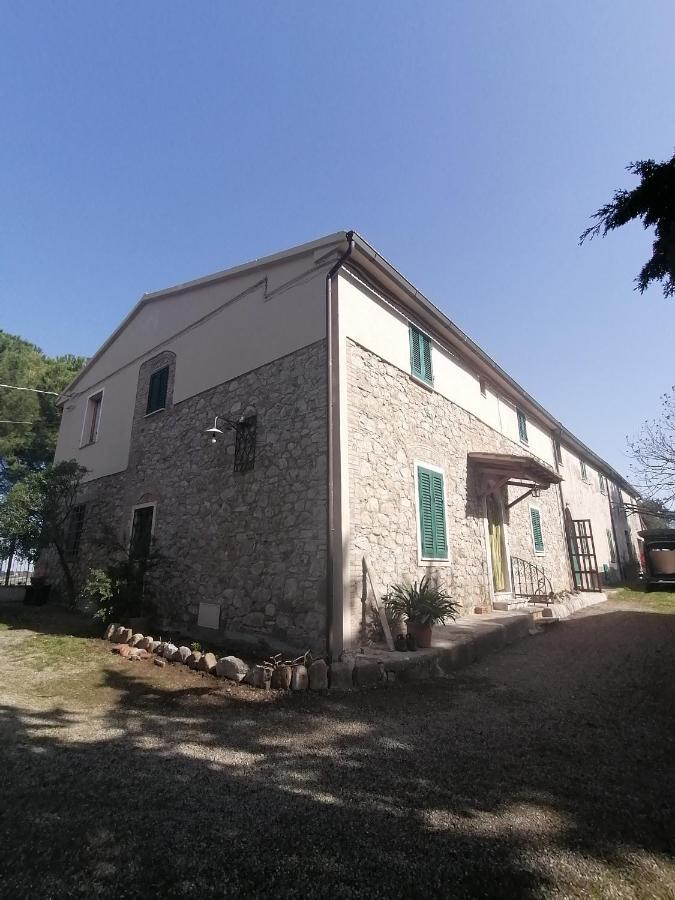 La Casa Dei Nonni Villa Chianni Eksteriør billede